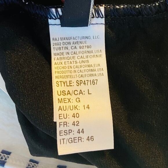 Splendid Tropical Navy High Neck Bikini Top NWT - Picture 9 of 11